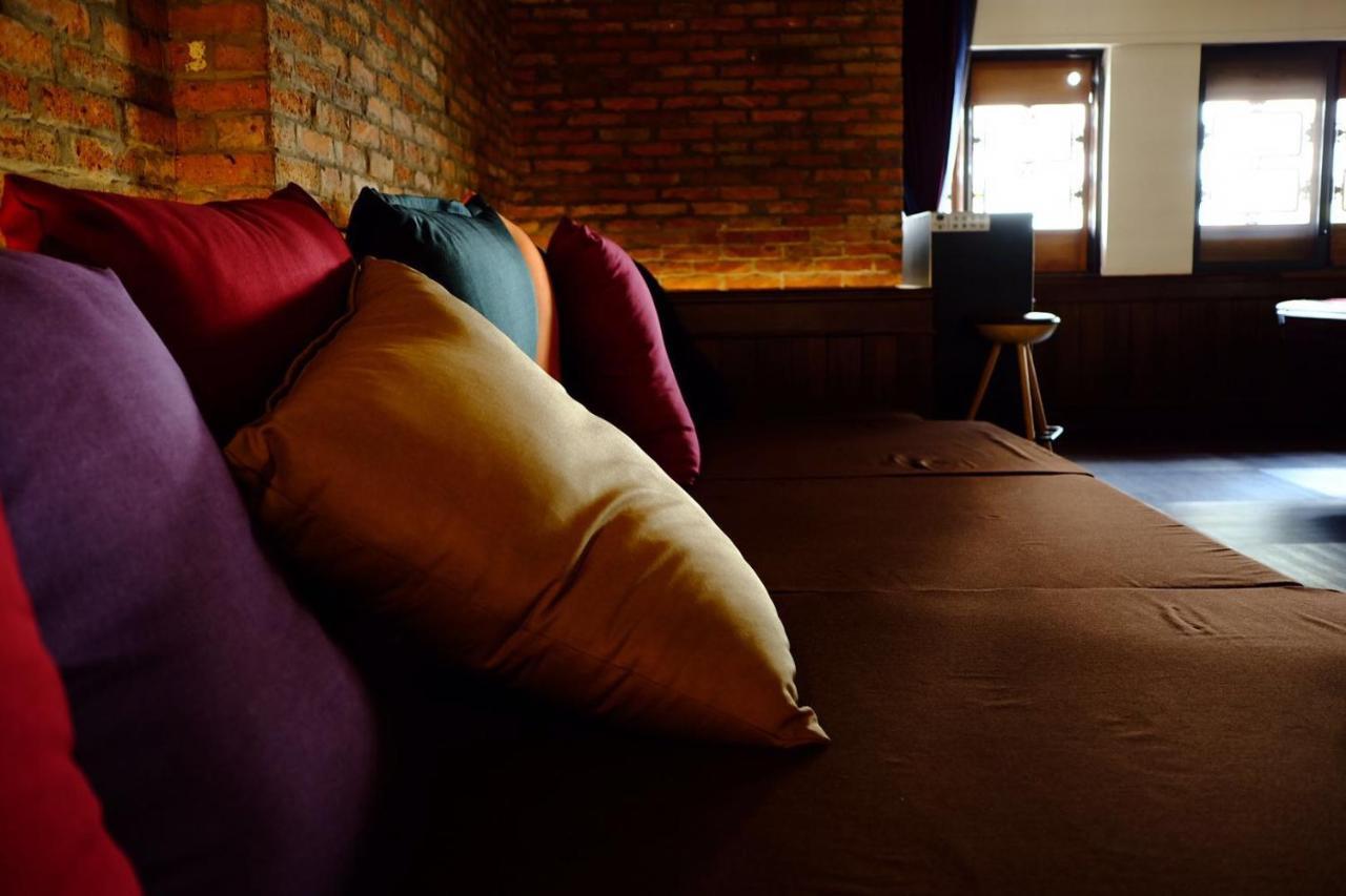 The Hump Hostel 驼峰客栈 Kunming Dış mekan fotoğraf